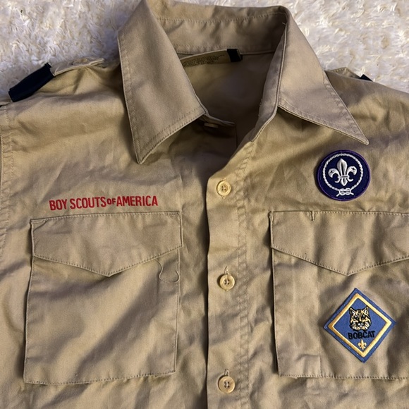 Boy Scouts of America Short Sleeve Uniform Shirt Youth Medium Beige Patches - Picture 2 of 6